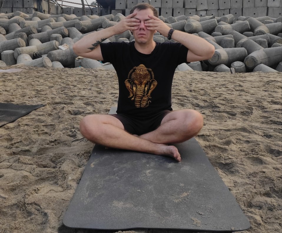Retreat Top